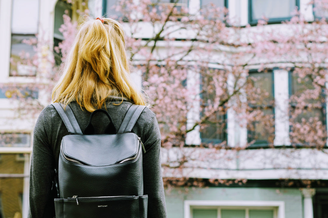 College Jewelry For Your Best University Style