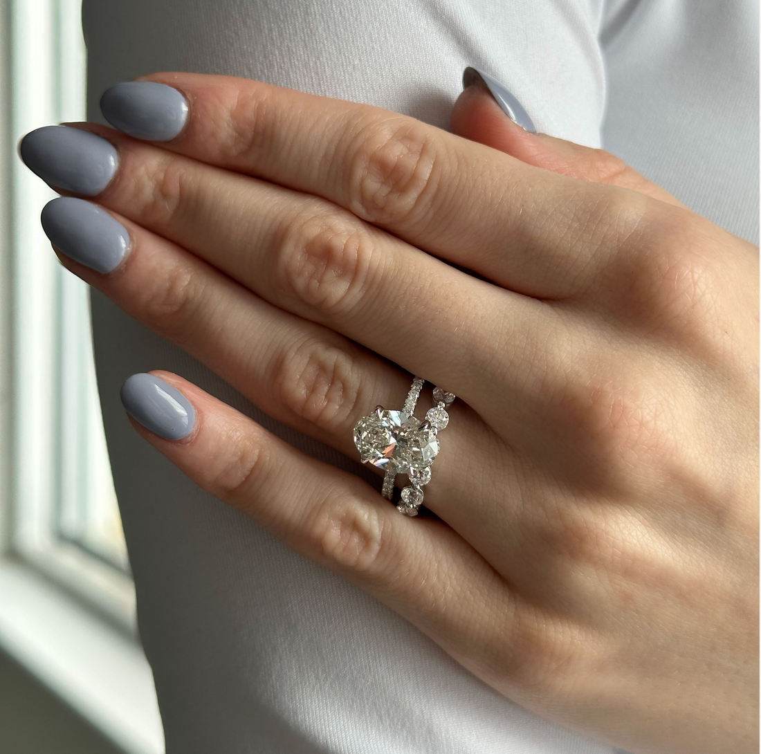 Solitaire Inspired Engagement Rings And Dazzling Bands