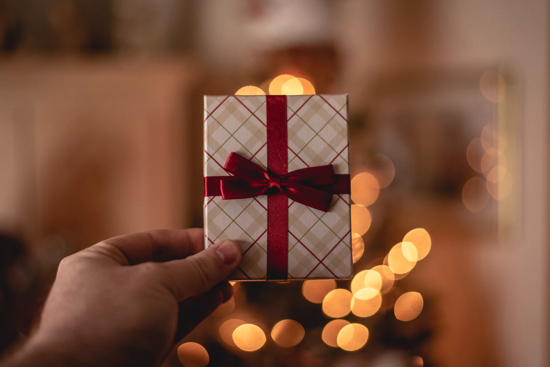 5 Best Ways To Gift Jewelry This Christmas